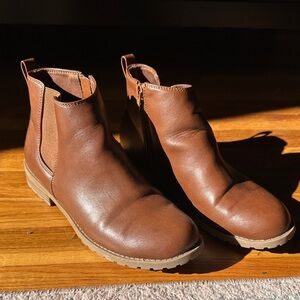 Elegant Brown Leather Ankle Booties